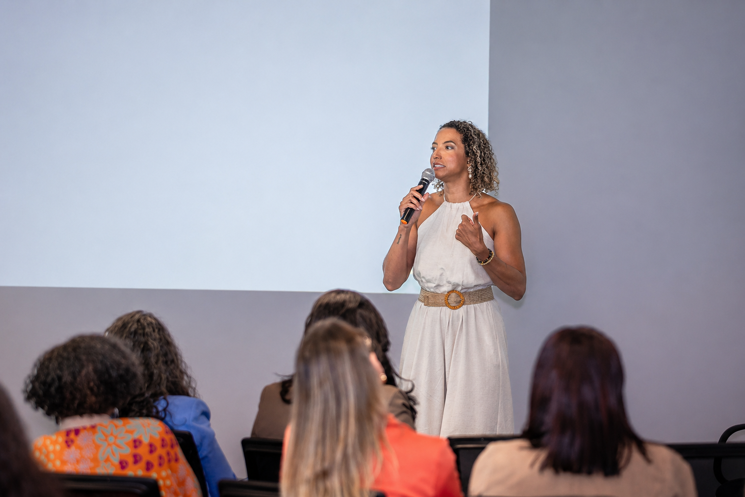 Profª Ana Tavares Vieira